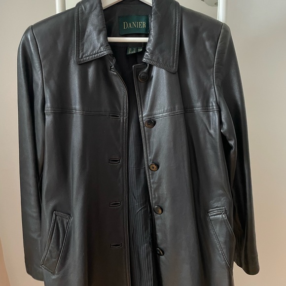 Danier leather trench - Picture 4 of 4